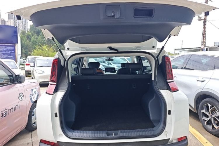 Used Bestune NAT 2023 PRO Comfort Travel Edition 425km Trunk