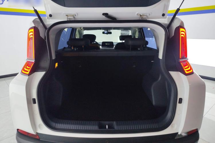 Used Bestune NAT 2023 PRO Comfort Travel Edition 419km Trunk