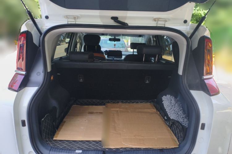 Used Bestune NAT 2023 PRO Comfortable Travel Extended Range Battery-Swap Version 401km Trunk
