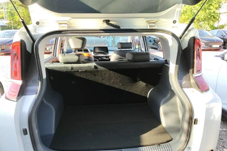 Used Bestune NAT 2023 PRO Comfort Travel Edition 419km Trunk