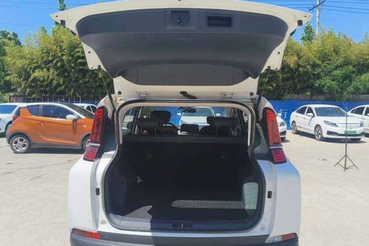 Used Bestune NAT 2023 PRO Enjoy Travel Edition 425km Trunk