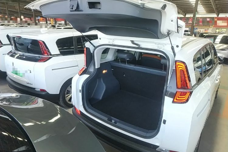 Used Bestune NAT 2023 PRO Comfort Travel Edition 419km Trunk