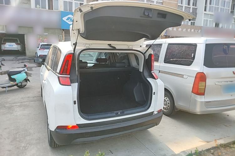 Used Bestune NAT 2023 PRO Comfortable Travel Battery-Swap Version 401km Trunk
