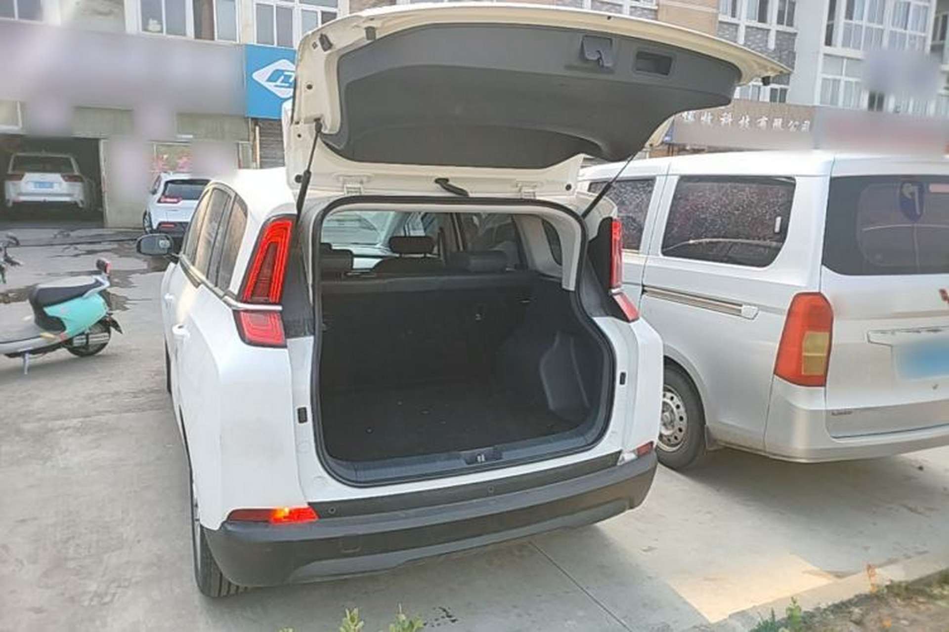 Used Bestune NAT 2023 PRO Comfortable Travel Battery-Swap Version 401km Trunk