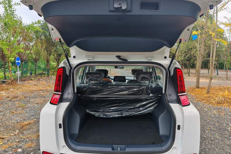 Used Bestune NAT 2023 PRO Enjoy Travel Edition 425km Trunk