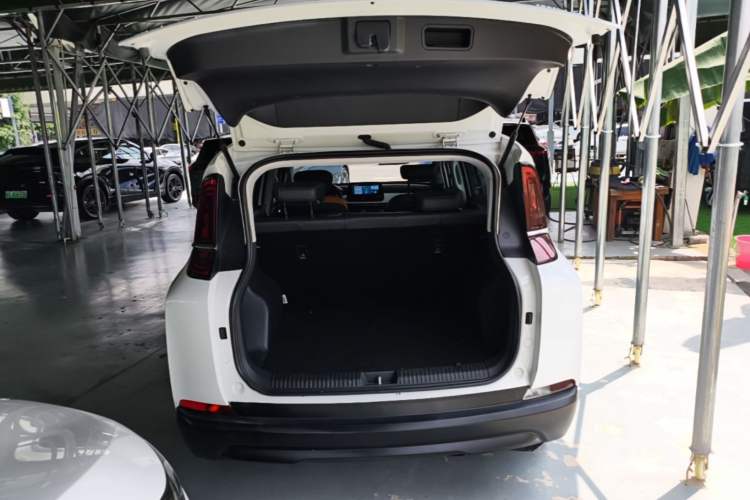 Used Bestune NAT 2023 PRO Enjoy Travel Edition 419km Trunk