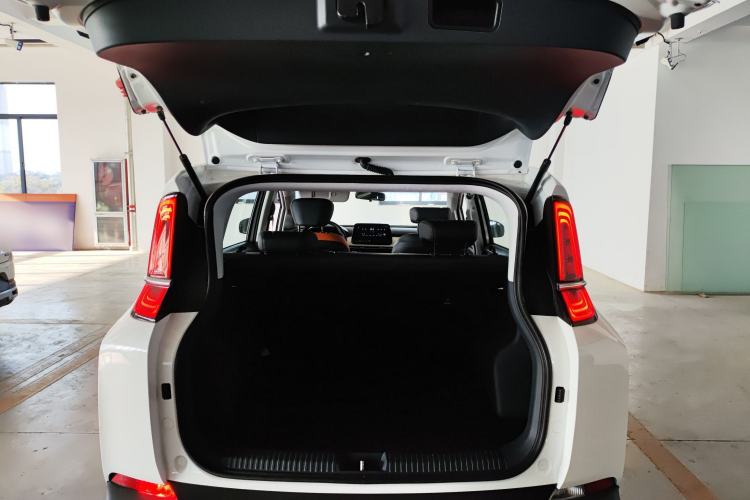 Used Bestune NAT 2023 PRO Comfortable Travel Battery-Swap Version 401km Trunk