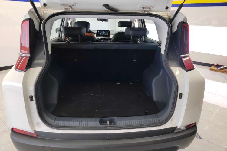 Used Bestune NAT 2023 PRO Comfort Travel Edition 419km Trunk