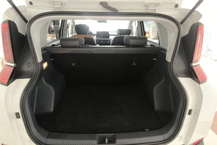 Used Bestune NAT 2023 PRO Enjoy Travel Edition 419km Trunk