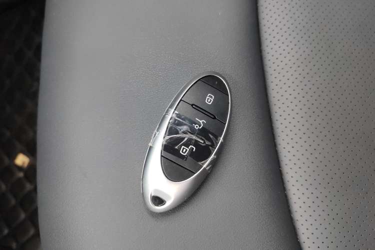 Used Bestune NAT 2023 PRO Comfort Travel Edition 419km Vehicle Key