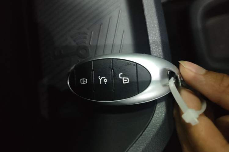 Used Bestune NAT 2023 PRO Comfort Travel Edition 419km Vehicle Key
