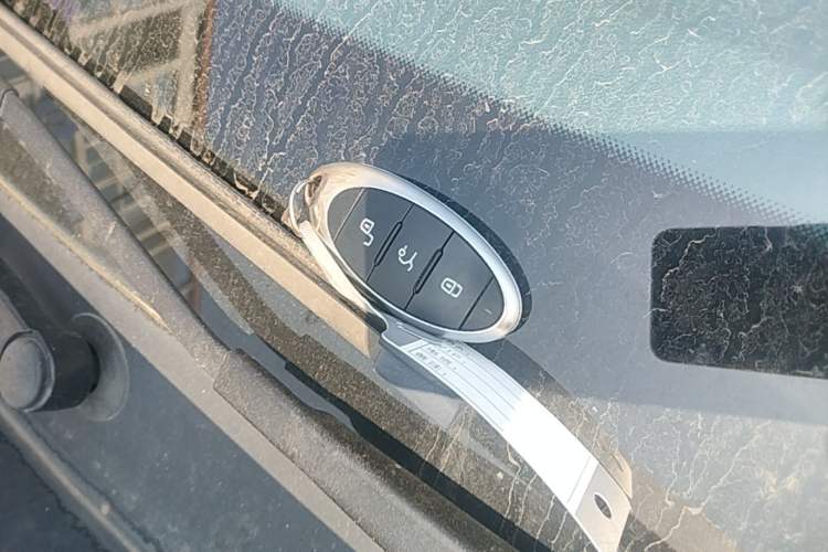 Used Bestune NAT 2023 PRO Comfortable Travel Battery-Swap Version 401km Vehicle Key