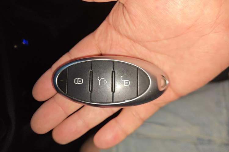 Used Bestune NAT 2023 PRO Enjoy Travel Edition 419km Vehicle Key