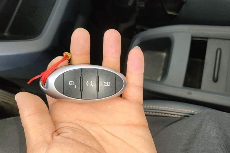 Used Bestune NAT 2023 PRO Comfort Travel Edition 425km Vehicle Key
