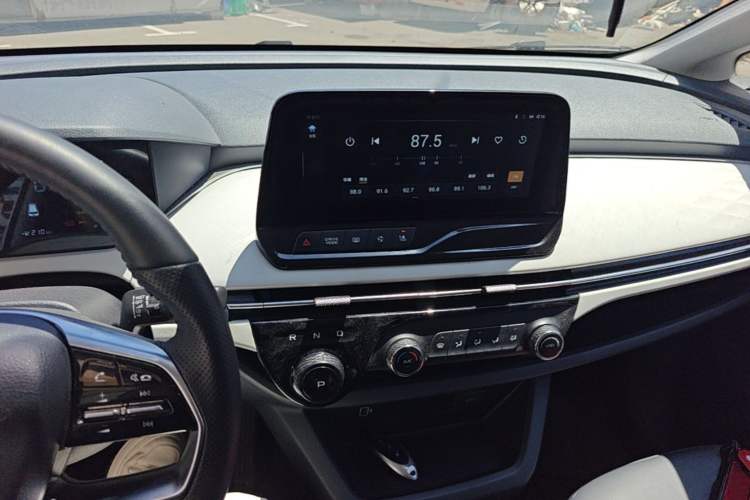 Used Bestune NAT 2024 PRO Jiaxiang Edition 425km Audio And AC Panel