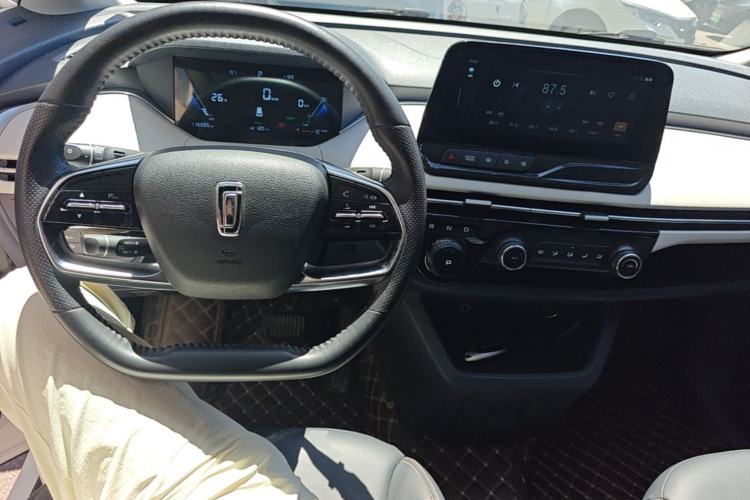 Used Bestune NAT 2024 PRO Jiaxiang Edition 425km Center Console