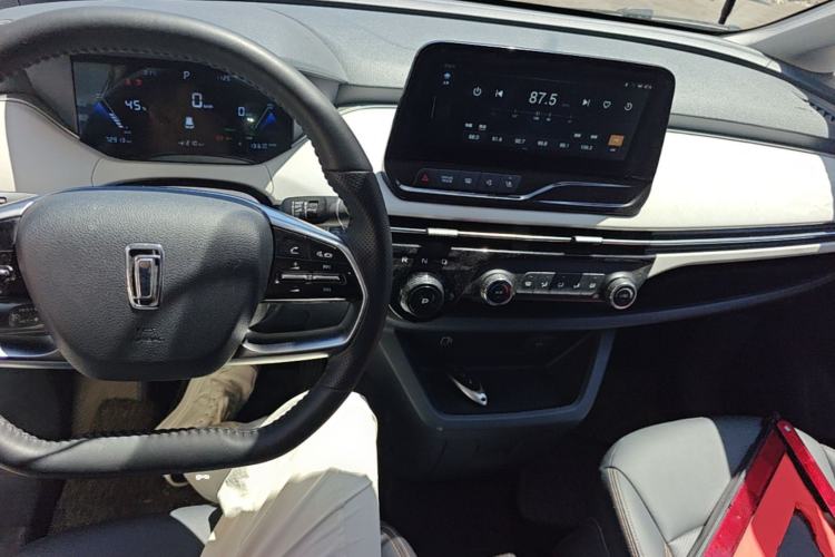 Used Bestune NAT 2024 PRO Jiaxiang Edition 425km Center Console