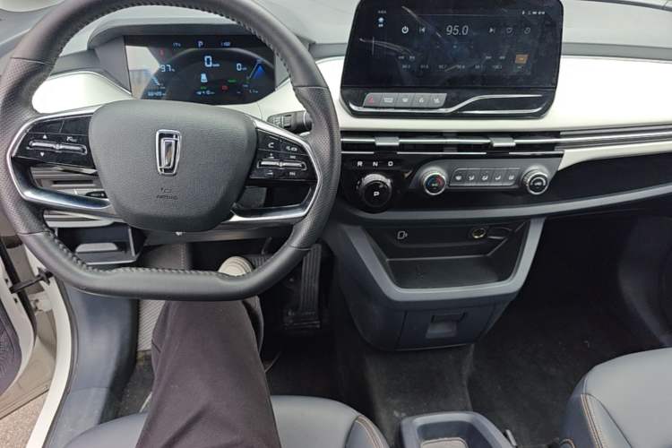 Used Bestune NAT 2024 PRO Jiaxiang Edition 425km Center Console