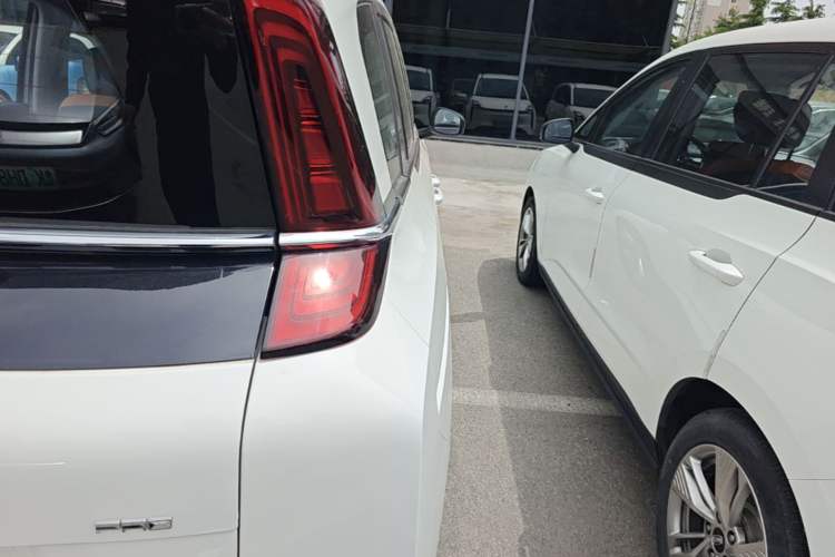 Used Bestune NAT 2024 PRO Jiaxiang Edition 425km Right Rear Taillight