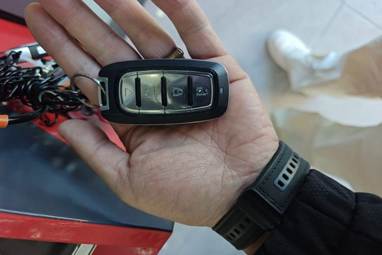 Used Bestune NAT 2024 PRO Jiaxiang Edition 425km Vehicle Key