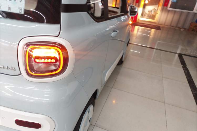 Used Bestune Pony 2026 222km Colorful Horse Exterior 6
