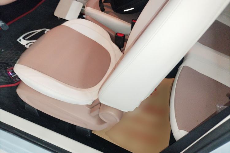 Used Bestune Pony 2026 222km Colorful Horse Left Front Seat