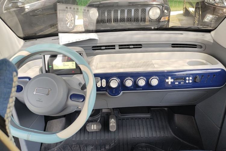 Used Bestune Pony 2024 170km Range Energizing Horse Center Console