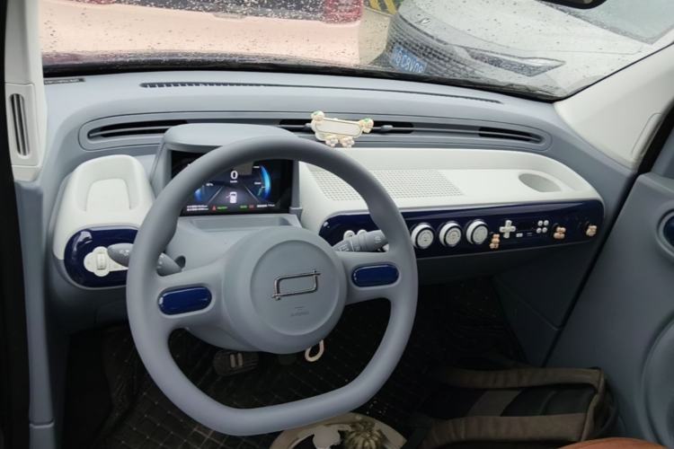 Used Bestune Pony 2024 170km Vitality Horse Center Console