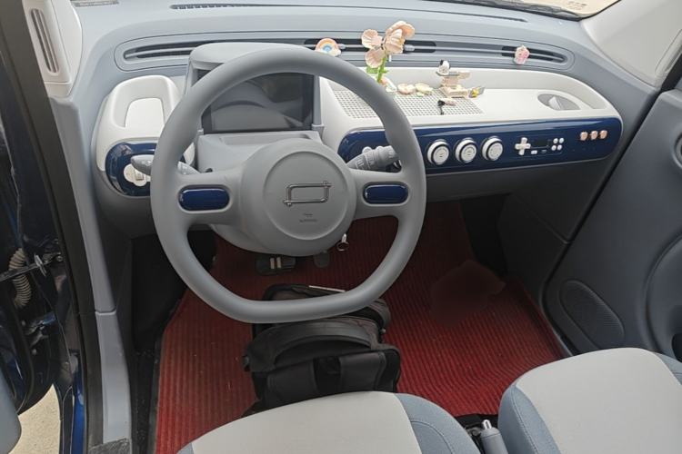 Used Bestune Pony 2024 170km Vitality Horse Center Console