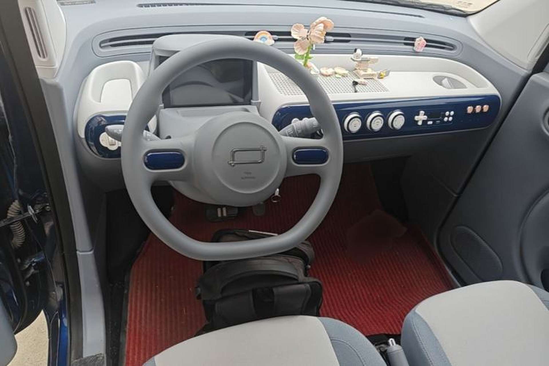 Used Bestune Pony 2024 170km Vitality Horse Center Console