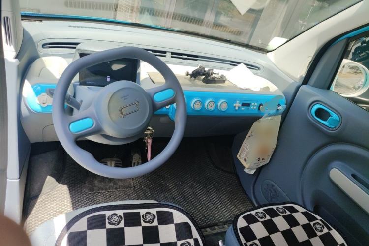 Used Bestune Pony 2024 170km Vitality Horse Center Console