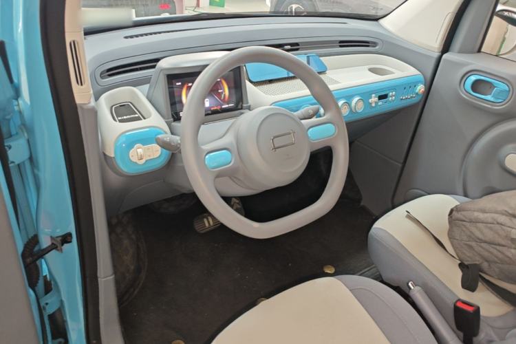 Used Bestune Pony 2024 170km Range Energizing Horse Center Console