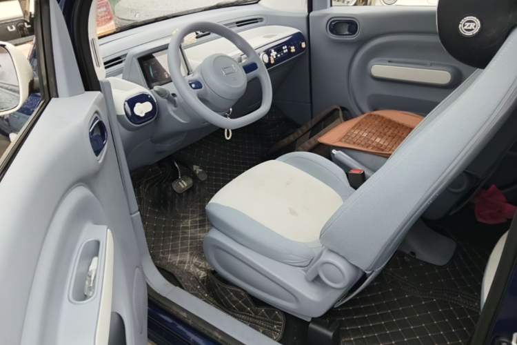 Used Bestune Pony 2024 170km Vitality Horse Driver Seat