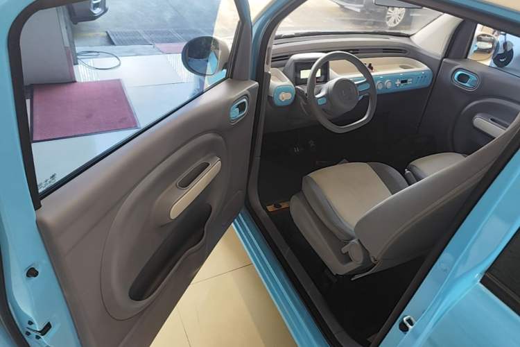 Used Bestune Pony 2024 122km Cute and Fun Horse Driver Seat
