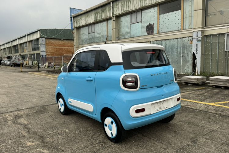 Used Bestune Pony 2024 122km Cute and Fun Horse Exterior 3
