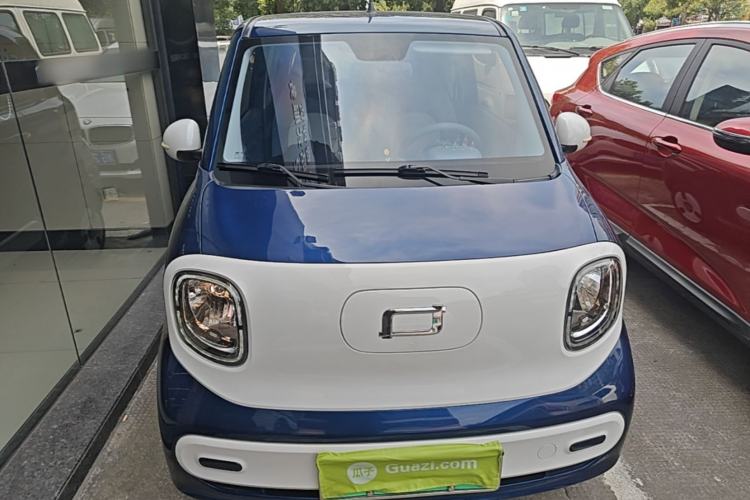 Used Bestune Pony 2024 122km range cute pony Front