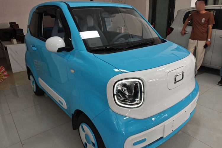 Used Bestune Pony 2024 170km Range Energizing Horse Front Right 45 Deg