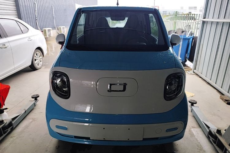 Used Bestune Pony 2024 170km Range Energizing Horse Front