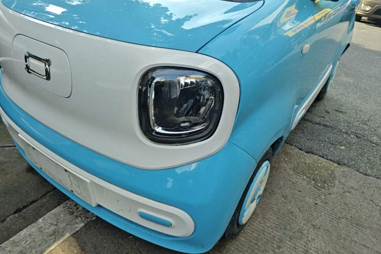 Used Bestune Pony 2024 122km Cute and Fun Horse Left Front Headlight