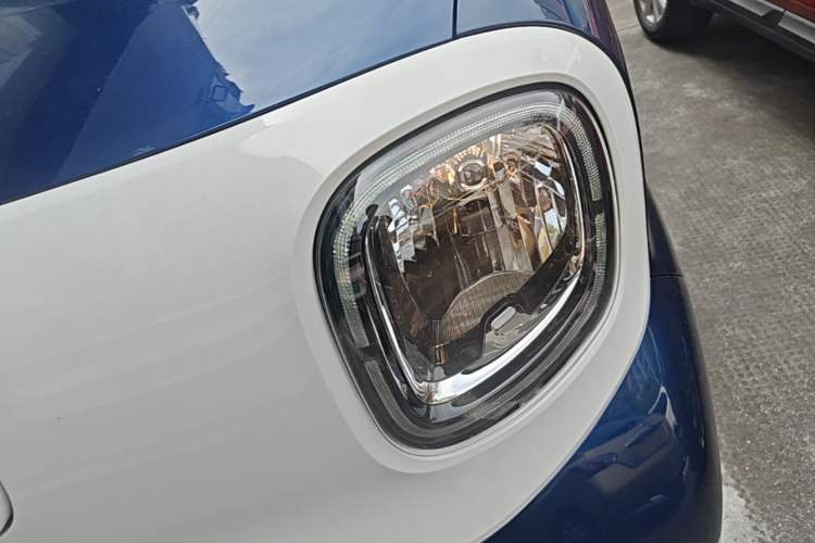 Used Bestune Pony 2024 122km range cute pony Left Front Headlight