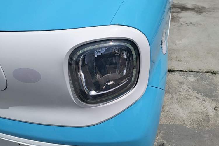Used Bestune Pony 2024 170km Vitality Horse Left Front Headlight