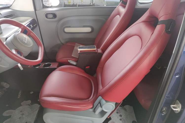 Used Bestune Pony 2024 170km Vitality Horse Left Front Seat