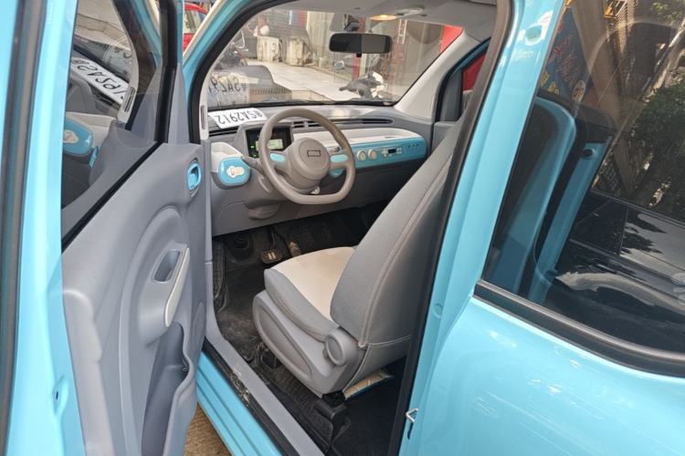 Used Bestune Pony 2024 122km Cute and Fun Horse Left Front Seat