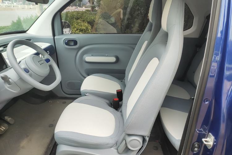 Used Bestune Pony 2024 170km Vitality Horse Left Front Seat