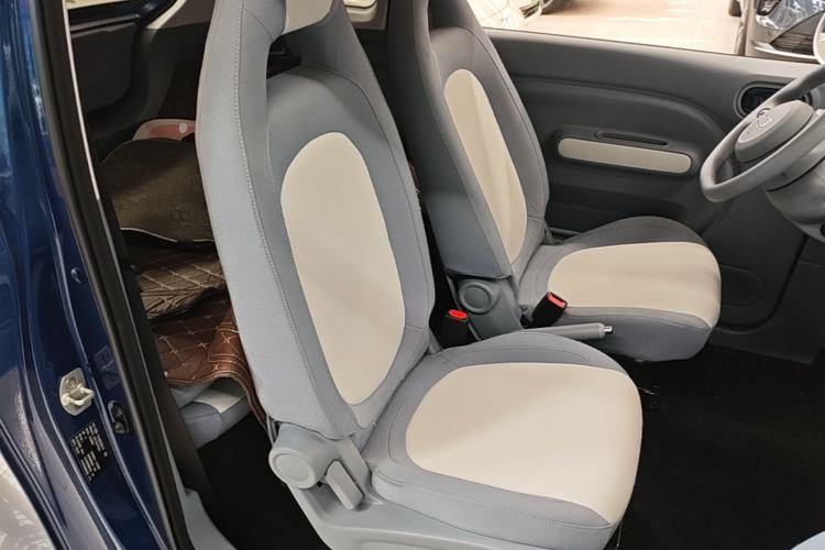 Used Bestune Pony 2024 170km Vitality Horse Right Front Seat
