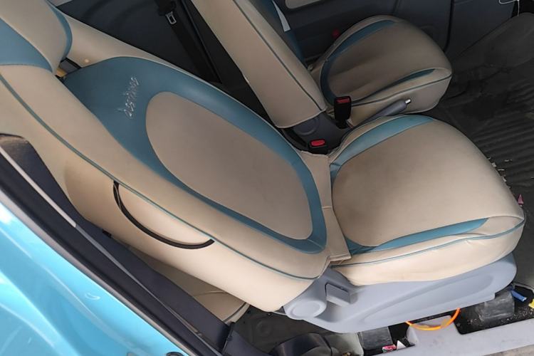 Used Bestune Pony 2024 170km Range Energizing Horse Right Front Seat