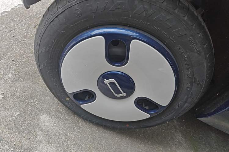 Used Bestune Pony 2024 122km range cute pony Right Rear Wheel Hub