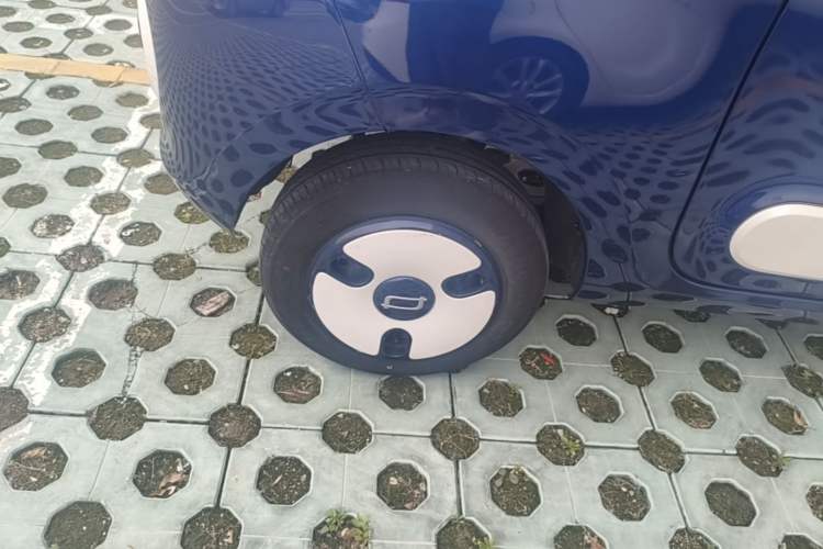 Used Bestune Pony 2024 170km Vitality Horse Right Rear Wheel Hub