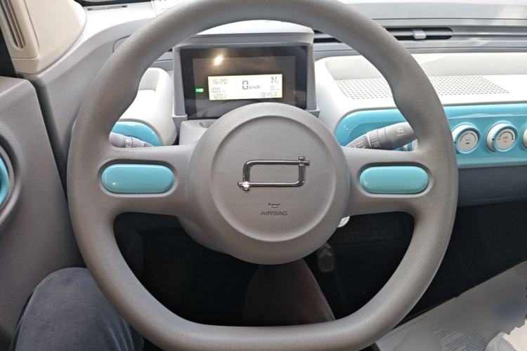 Used Bestune Pony 2024 122km Cute and Fun Horse Steering Wheel