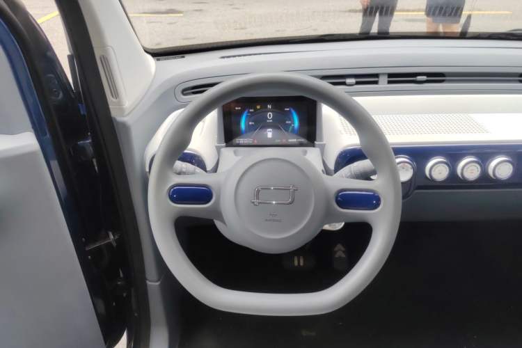 Used Bestune Pony 2024 170km Vitality Horse Steering Wheel